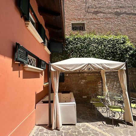 Isaia Garden -Private Garden Spa Bath Bolognarooms Eksteriør bilde